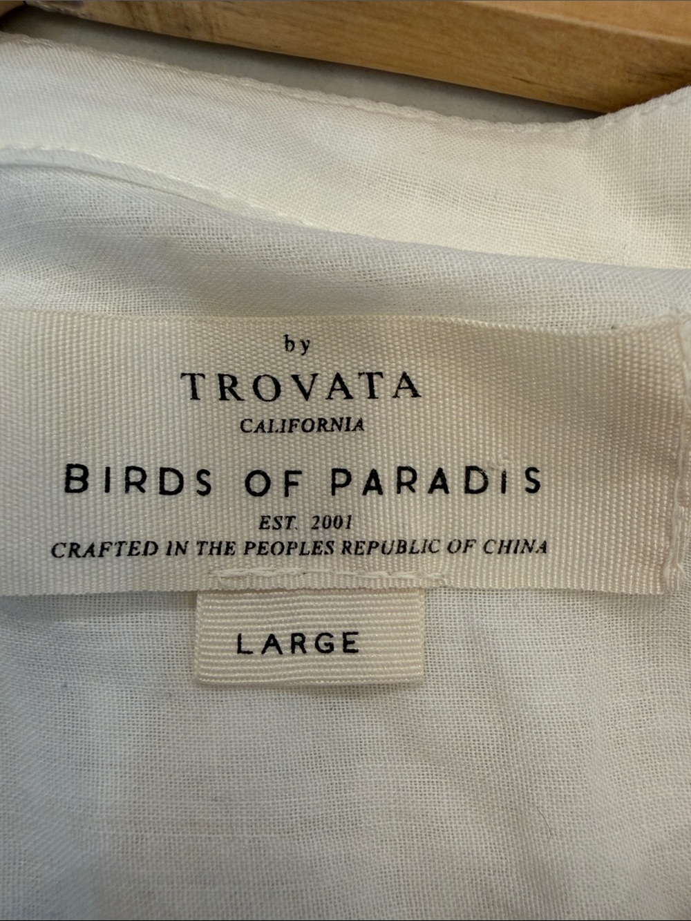 Trovata Birds of Paradise White Blouse Size Large - Picture 5 of 8